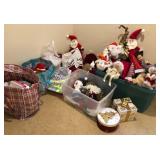 W - MIXED LOT OF CHRISTMAS DECORATIONS (B81)