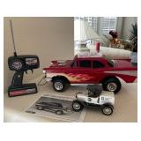 W - RC '57 CHEVY, 1918 FORD COIN BANK (D17)