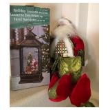 W - HOLIDAY LANTERN & SANTA (B16)