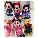 W - LOT OF DISNEY PLUSH TOYS (B124)