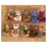 W - LOT OF COLLECTIBLE TY BEARS (B102)