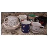 W - MIXED LOT DISNEY MUGS & BOWLS (K18)