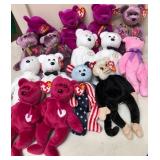 W - LOT OF TY COLLECTIBLE BEARS (B66)