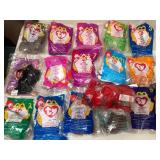 W - LOT OF HAPPY MEAL TOYS (B70)
