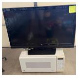 W - JVC 22' MONITOR, SPACEMAKER II MICROWAVE OVEN