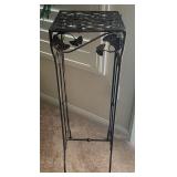 W - METAL PLANT STAND 36'T (D12)