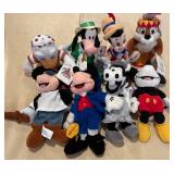 W - LOT OF DISNEY PLUSH TOYS (L21)