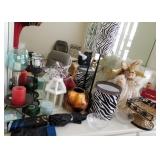 W - CANDLES, CANDLE HOLDERS, UMBRELLAS, MORE