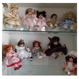 W - LOT OF COLLECTIBLE DOLLS (E5)