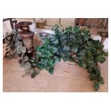 W - CANDLE HOLDERS, FAUX HOUSE PLANTS (L70)