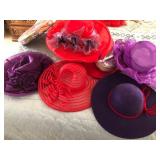 W - LOT OF RED & PURPLE HATS (M26)