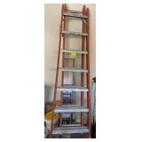 W - LOUISVILLE FOLDING LADDER (G3)