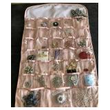 W - JEWELRY ORGANIZER WITH CONTENTS (L121)