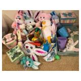 W - LOT OF EASTER DEORATIONS