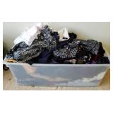 W - BIN OF WOMEN'S CLOTHING (E22)