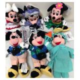 W - LOT OF DISNEY PLUSH TOYS (B155)