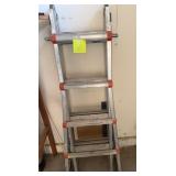 W - LITTLE GIANT LADDER (G8)