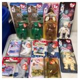W - LOT OF TY COLLECTIBLES (B112)