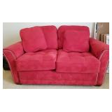 W - LA-Z-BOY LOVESEAT