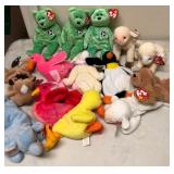W - LOT OF TY COLLECTIBLE ANIMALS (B68)