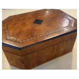R - KEEPSAKE BOX WITH INLAY TOP (F78)