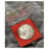 1881 - MORGAN SILVER DOLLAR (696 C)