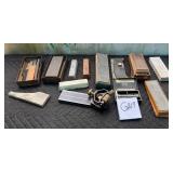 487 - MIXED LOT OF VINTAGE COLLECTIBLES (G259)