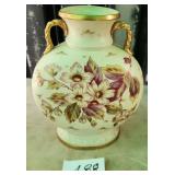 487 - VINTAGE PORCELAIN VASE (GERMANY) (A88)