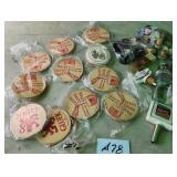 487 - MIXED LOT OF COLLECTIBLES (A78)