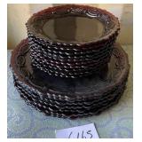 487 - VINTAGE AVON RUBY RED GLASS PLATES (G165)