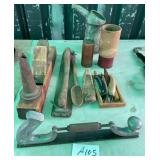 487 - LOT OF ANTIQUE COLLECTIBLES (A105)