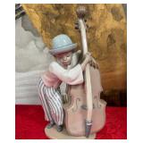 11 - LLADRO PORCELAIN FIGURINE (C37)