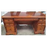 11 - HOME OFFICE DOUBLE-PEDESTAL DESK