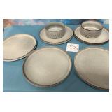 S5 - FAMIWARE PLATES & BOWLS (TS23)
