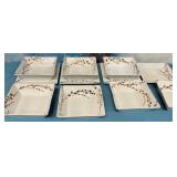 S5 - TAHARI HOME PLATES & BOWLS (TS26)