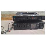 11 - TURNTABLE & STEREO AMPLIFIER (B26)