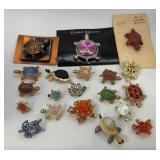 Q - LOT OF COSTUME JEWELRY TURTLE PINS (W78)
