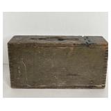 RARE ANTIQUE WW1 WOOD AMMO BOX WITH DOVETAILS