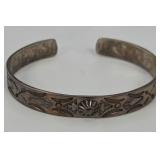 Q - STERLING SILVER BRACELET (W37)