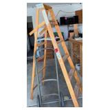 Q - WERNER 6FT LADDER & BOX DOLLY (G56)