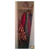 Q - AMERICAN FLAG, MIXED LOT OF CLOTHING (N18)
