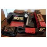 Q - TRAVEL RADIO/CLOCK, CALCULATOR, ALARM CLOCK