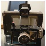 S2 - VINTAGE POLAROID COLORPACK II LAND CAMERA
