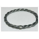 STERLING SILVER TWISTED BANGLE 31.5 GRS