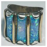 STERLING SILVER OPAL RING 7.3 GRS