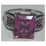 STERLING SILVER GEMSTONE RING 5.7 GRS