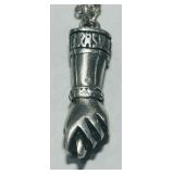 STERLING SILVER PENDANT /CHAIN 13.6 GRS