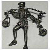 STERLING SILVER BROOCH SIGNED 18 GRS