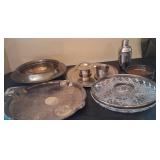 N1 - VINTAGE SERVING TRAYS, PLATTERS (L12)