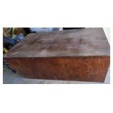 N1 - WOODEN STORAGE BOX WITH CONTENTS (G112)